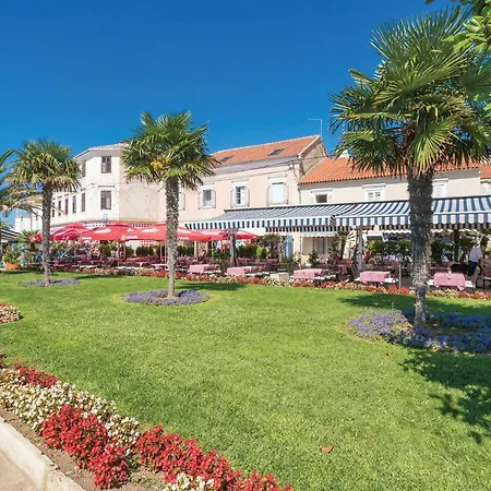 Nice In Sveti Petar Na Moru With Wifi Appartement *